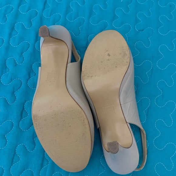 Andrea -Leather Heels - Picture 9 of 11